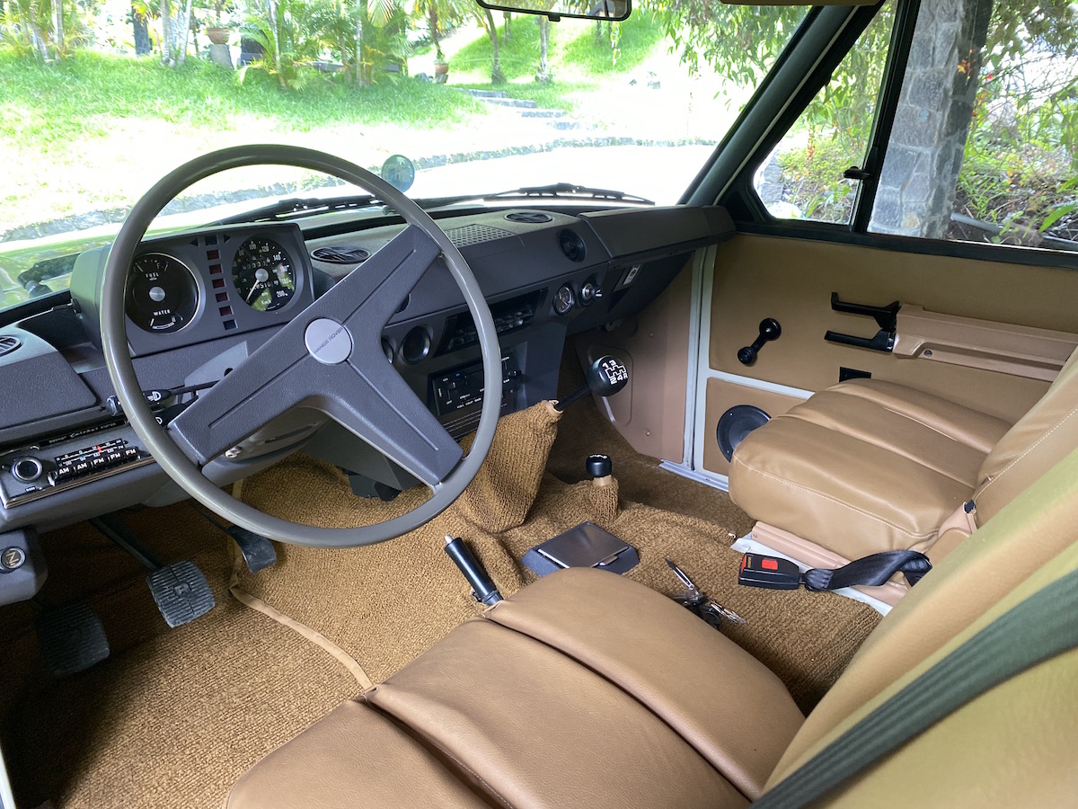 Classic Rally Cars Touring Range Rover Interior